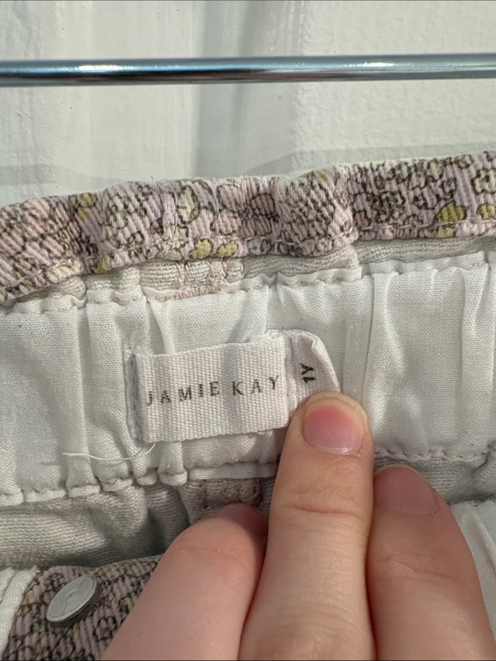 Jamie Kay Grace cotton twill short in Chloe Lilac - Picture 4 of 4